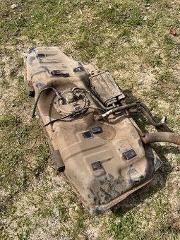 Kia rio nàdrž benzin