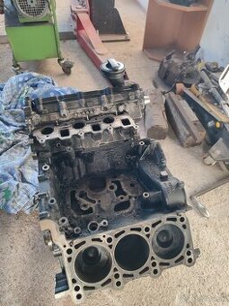 Hlava Touareg 1 BKS ľavá strana