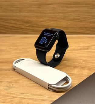 Apple Watch SE 3 (2025) 44mm Midnight - nové, neaktivované