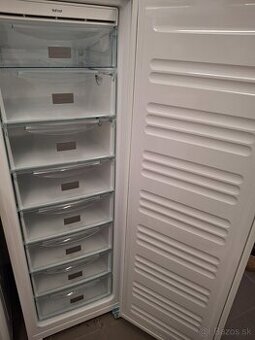 Mraznicka liebherr 3013