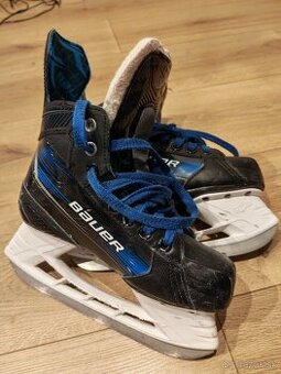 Korčule BAUER veľkosť 35