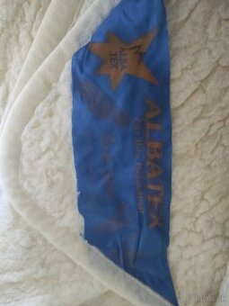 Predám podlzku z ovčieho rúna