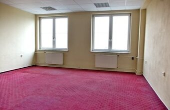 Administratívne priestory na prenájom, Trenčín – Za mostami