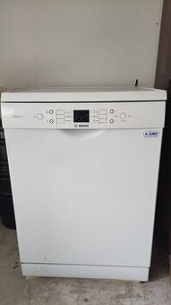 Umývačka riadu BOSCH