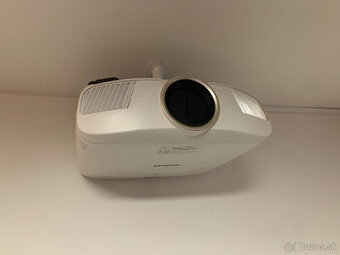 Projektor Epson EH-TW7400 + nová lampa, na opravu