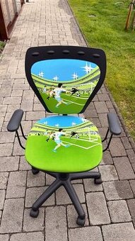 Predam detsku stolicku