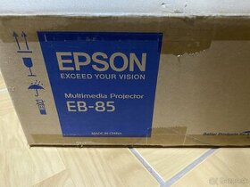 Projektor Epson EB-85