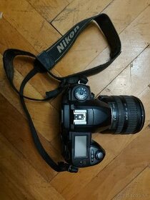 Digitálna zrkadlovka Nikon D70 s objektívom - 1