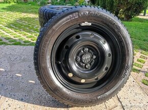 Plechové disky R15 so zimnými pneumatikami