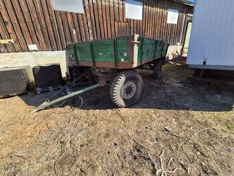Vlecka za traktor