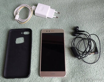 Predám dual SIM smartpfon HUAWEI P-10 LITE.