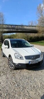 Nissan Qashqai+2