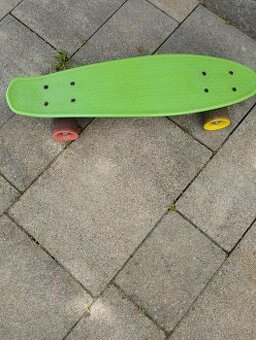 Detsky skateboard