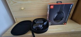 JBL Tour One M2 bezdrôtové slúchadlá