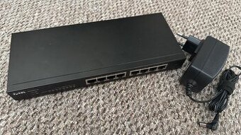 Predam switch Zyxel GS1900-8