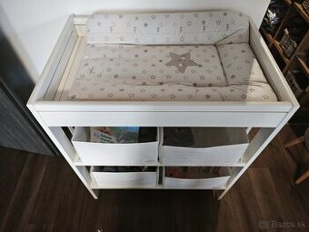 Prebalovací pult IKEA