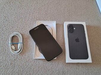 IPhone 16 Čierny