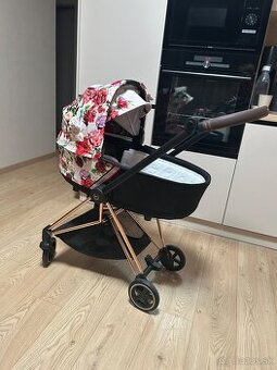 Vanička cybex mios spring blossom