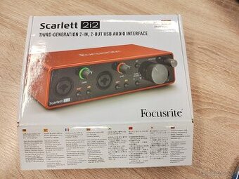 USB zvuková karta Focusrite Scarlett 8i6 (3. generácia, 2 in