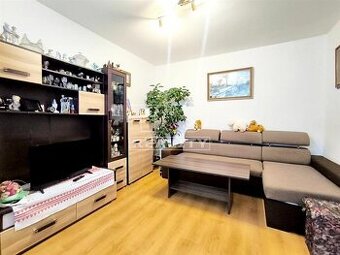 Znížená cena....Na predaj 2-izbový byt s lodžiou v...