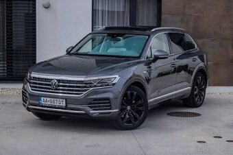Volkswagen Touareg 3.0 V6 TDI ELEGANCE / VZDUCH / 4x4/ZÁRUKA