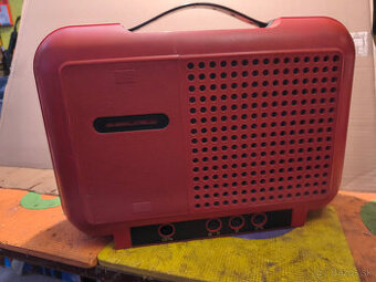 Predám kufríkový gramofón