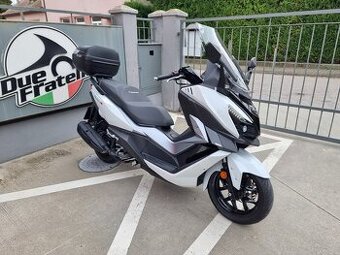 SYM Cruisym ALFA 125 Zdieľať