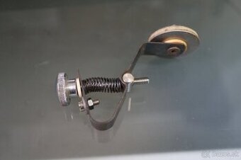 Vintage dampening assembly