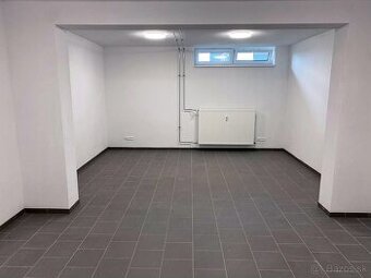 Nebytový priestor 31,20m2 v Trnave + súkromné parkovanie
