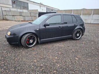 VW Golf IV
