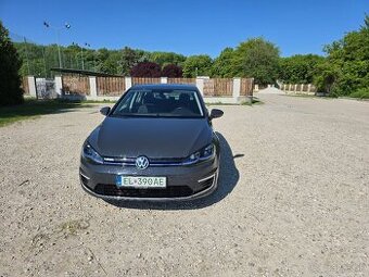 Volkswagen e golf