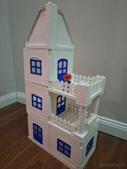 Lego Duplo domček
