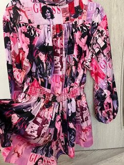 Guess letný outfit