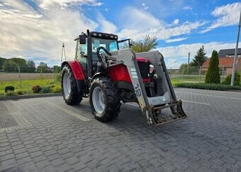 Massey Ferguson 5465