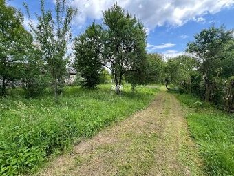 Družstevná pri Hornáde-Malá Vieska. Stavebný pozemok všetky