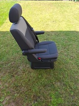 Sedačka VW T5 Multivan
