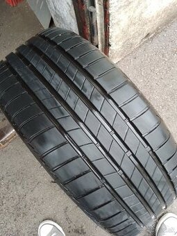 1x letná pneumatika Bridgestone 225/40 r18