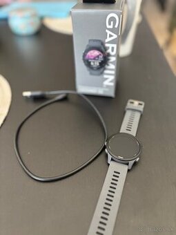Garmin Forerunner 255