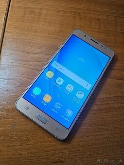 Samsung galaxy j3. Dual sim