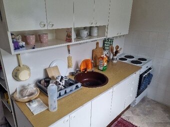 Predám 1 izbový byt vo Svite