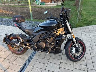 Benelli 502C Cruiser