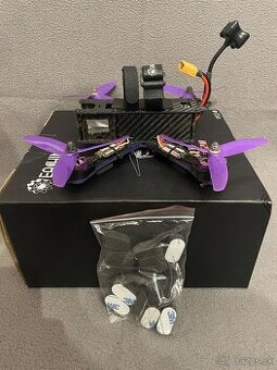 FPV dron - EACHINE WIZARD X220