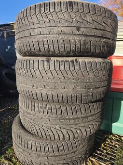 Zimné pneumatiky Hankook 225/50R17