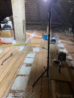 Fúkaná striekaná izolácia – zateplenie bez búrania