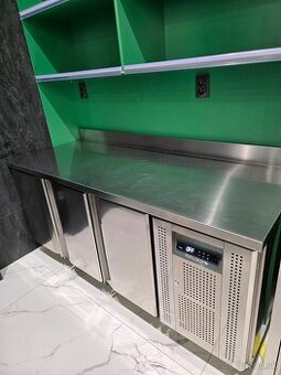 Mraziaci stôl - nerez