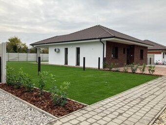 Nízkoenergetický veľkometrážny rodinný dom na kľúč - 1