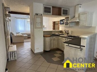 PREDAJ : 3 izbový byt vo vidieckom štýle, ul. Damjanichova, - 1