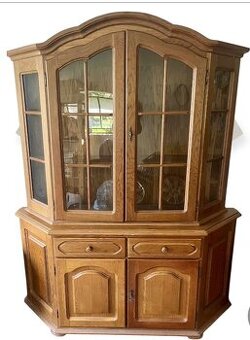 Starožitný nábytok