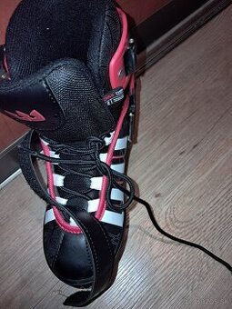 Predám korčule na ľad vel.31-36