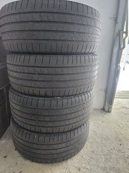 Bridgestone 265/45 R21, 108H